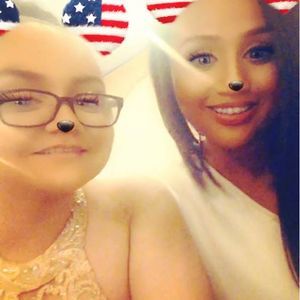 Meet your Posher, Christine